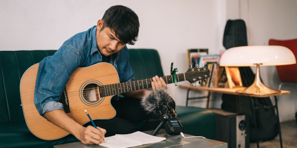 For the Indie Artists How to Promote Your Latest Track Effectively and Affordably on Instagram - DNAforInsta Blog IMG1 For the Indie Artists How to Promote Your Latest Track Effectively and Affordably on Instagram - DNAforInsta Blog IMG1